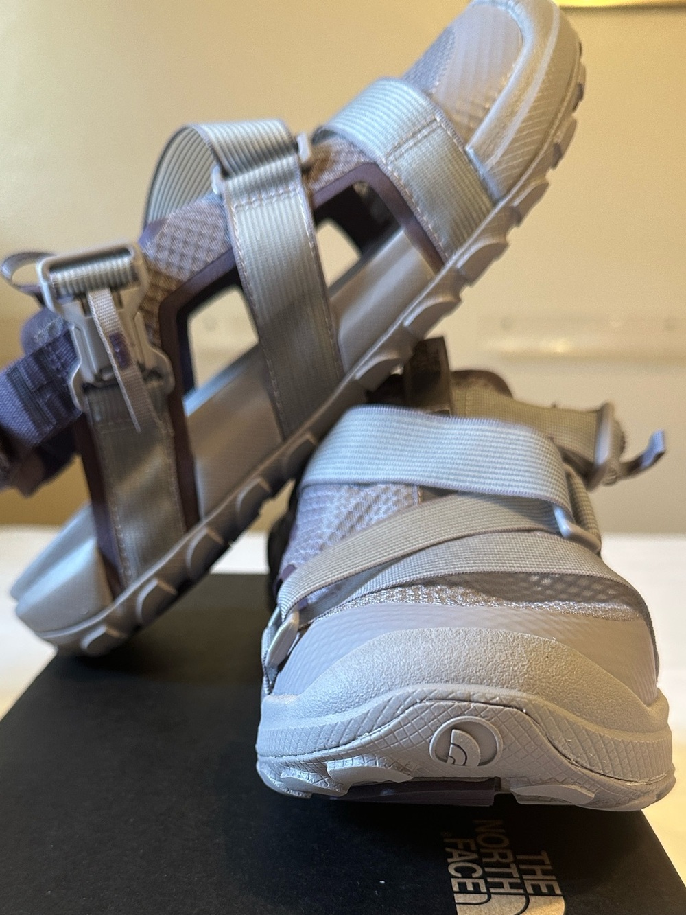 The North Face Men's Explore Camp Lite Sandal - Light Gray